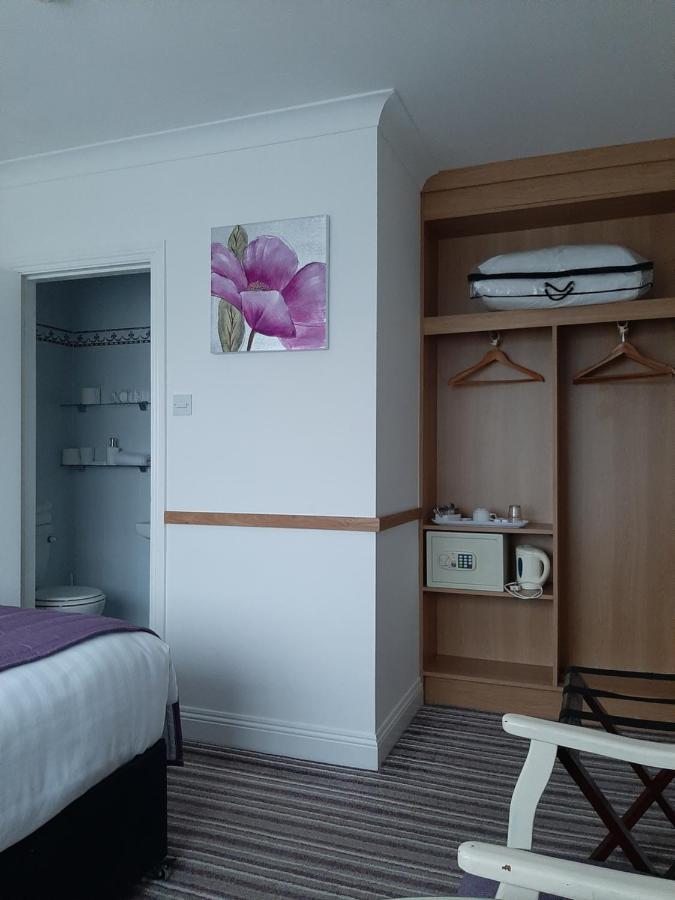Abacus Guesthouse Голуей Екстериор снимка